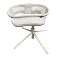 Halo | Swivel Bassinet | Newer Model