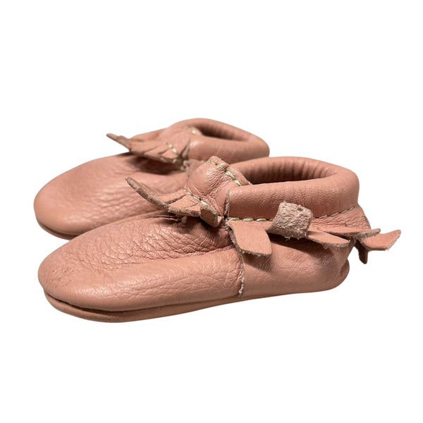 Fresly Picked | Pink Moccasins | 1 Infant