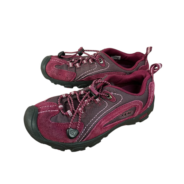 Keens | Hiking Shoes | 1 Youth