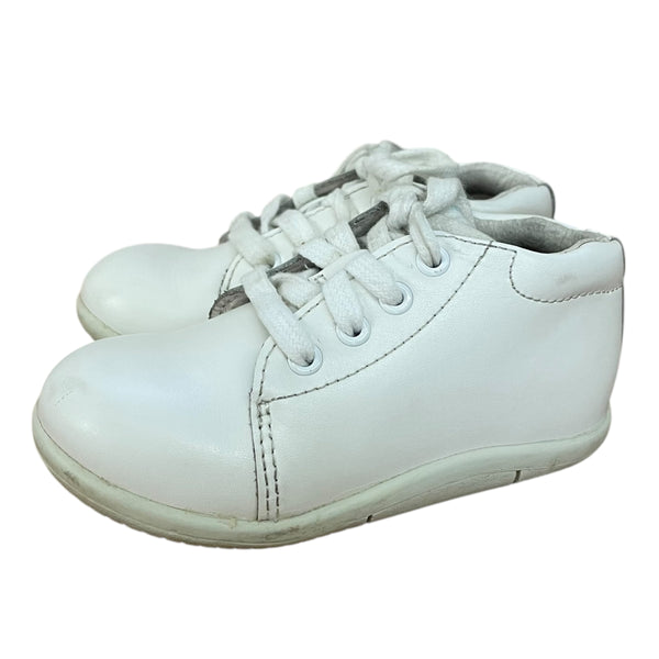 Stride Rite | White Shoes | 6 Toddler