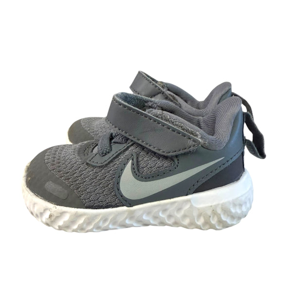 Nike | Grey Sneakers | 2 Infant