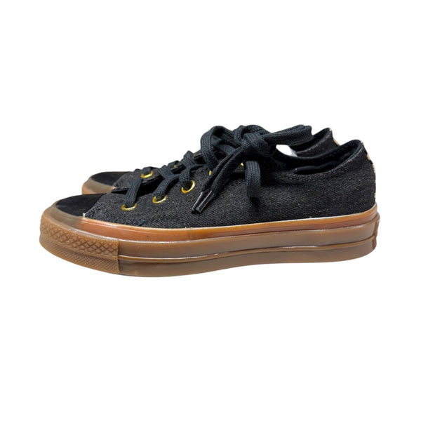 Converse | Gum Soled Chuck Taylors | 5 Youth | NEW
