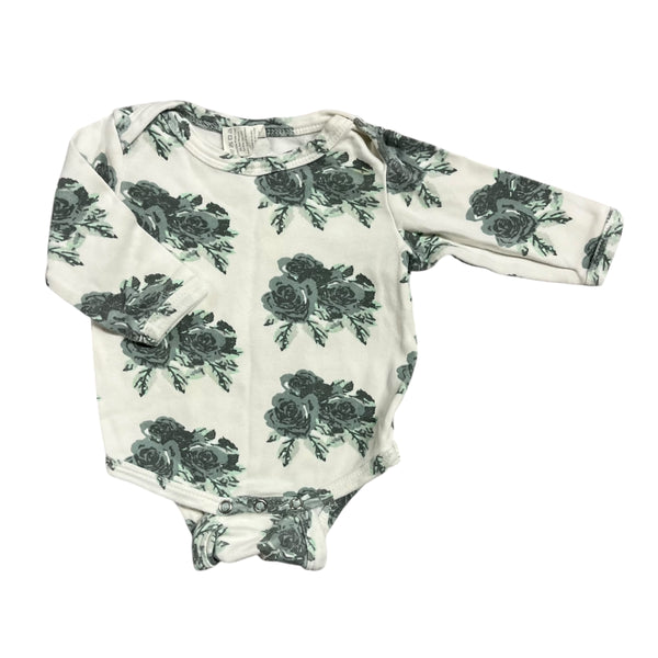 Kate Quinn | Rose Onesie | 3-6m