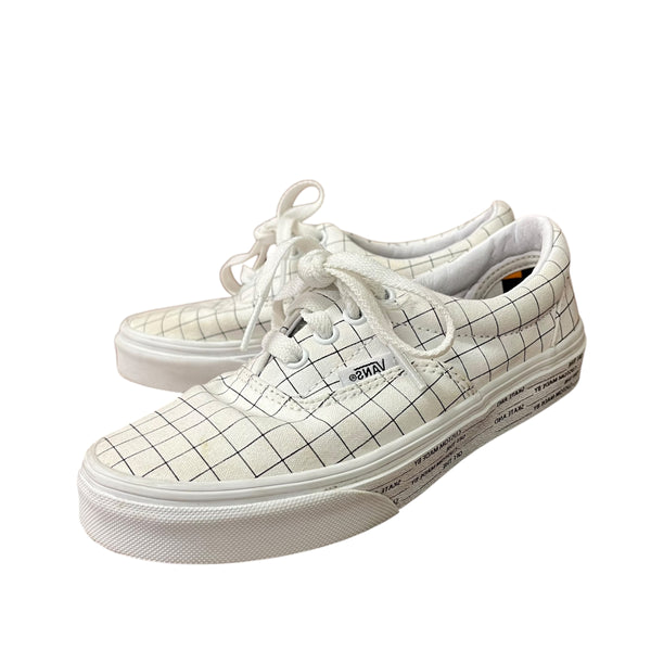 Vans | Graph Shoes | 1 Youth