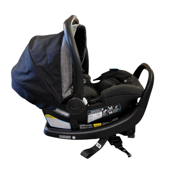 Graco Snugride Infant Carseat | exp. 2031