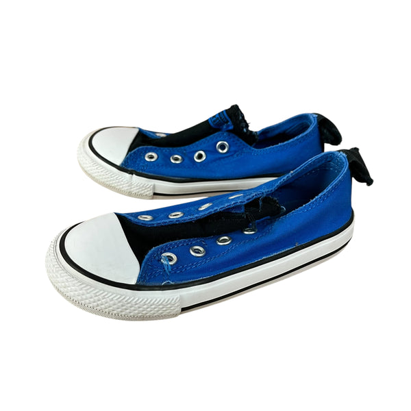 Converse | Blue Chuck Taylors | 9 Child