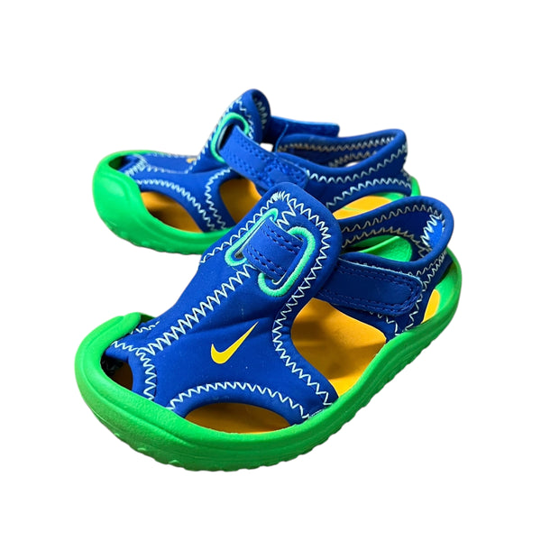 Nike | Water Shoes | 4 Infant